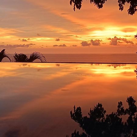 Vista Naranja Ocean View House Hotel Carmen  ภายนอก รูปภาพ