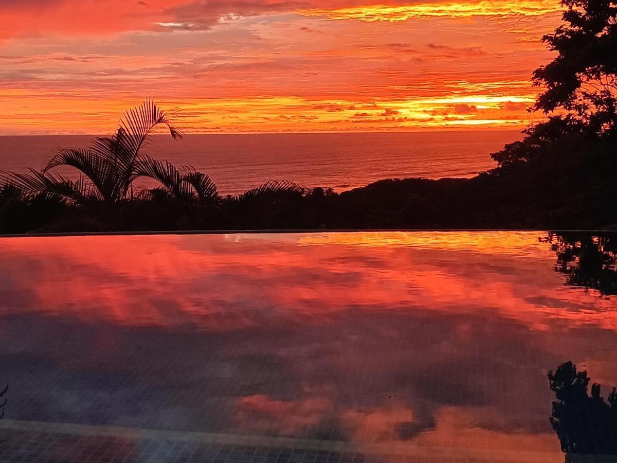 Vista Naranja Ocean View House Hotel Carmen  ภายนอก รูปภาพ