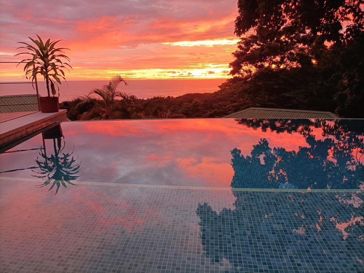 Vista Naranja Ocean View House Hotel Carmen  ภายนอก รูปภาพ